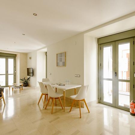 1E Azofaifo St Apartment 塞维利亚 外观 照片