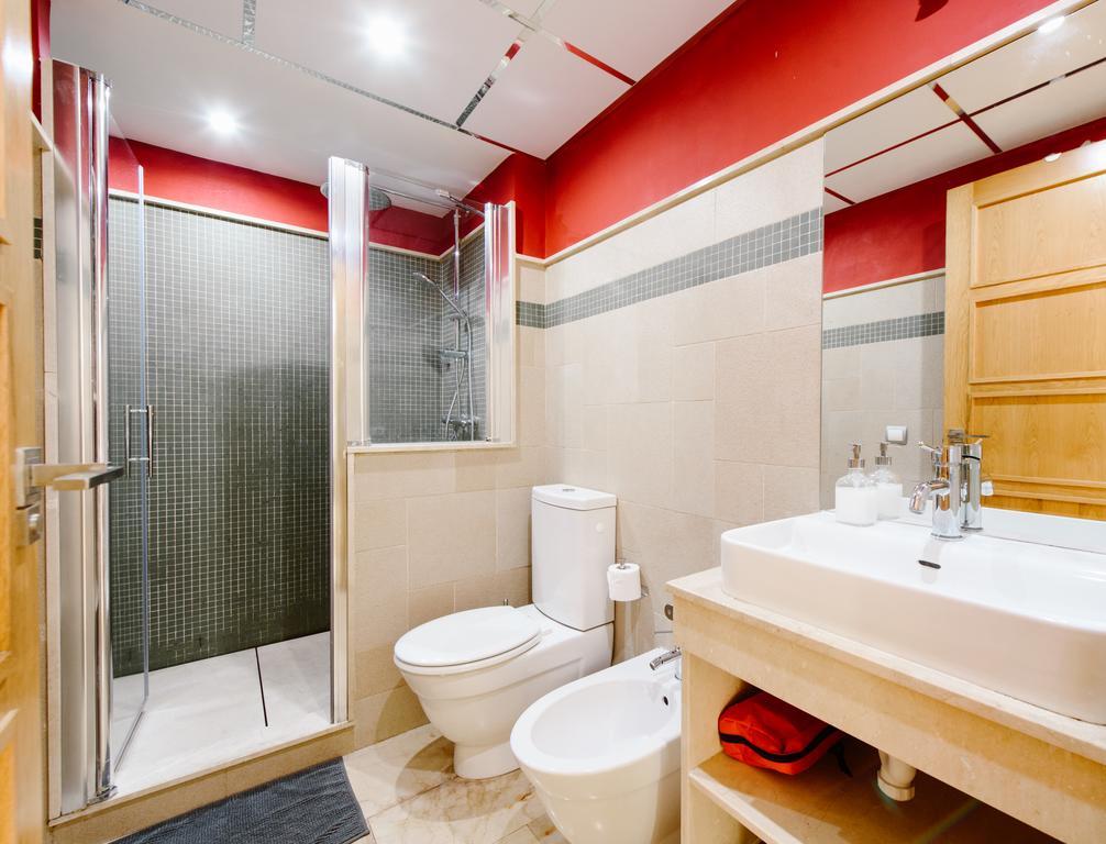1E Azofaifo St Apartment 塞维利亚 外观 照片