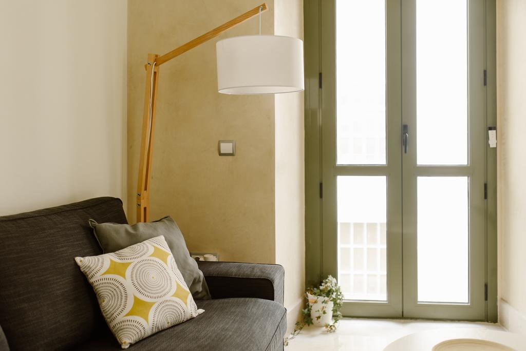 1E Azofaifo St Apartment 塞维利亚 外观 照片